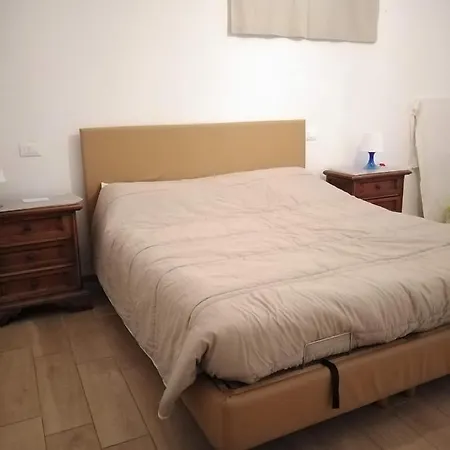 A Casa Di Mely Nocleg ze śniadaniem 2*