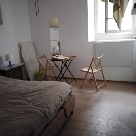 A Casa Di Mely Bed & Breakfast 2*